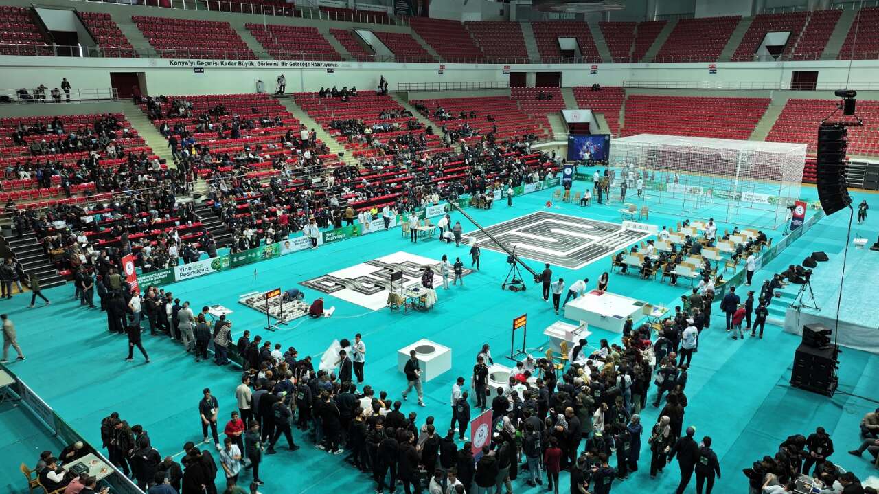 Karatay’da teknoloji rüzgarı! Robofest Konya 2026 büyük heyecanla başladı 1